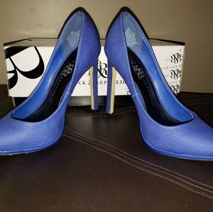Nice Cobalt Blue Rock & Republic Arabella Pump S6